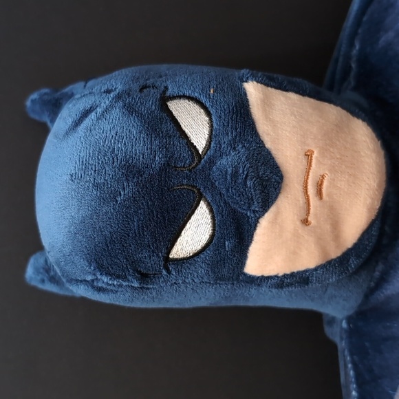NWT,Batman Plush Cuddle Buddy Pillow. - Picture 2 of 2